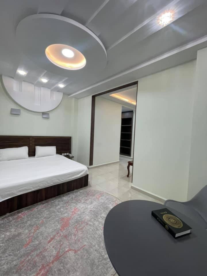 Hotel Borsa Saint-Arnaud Buitenkant foto